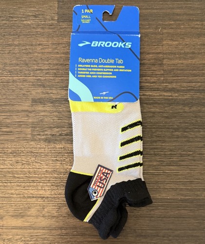 Ravenna brooks running socks - ravenna,