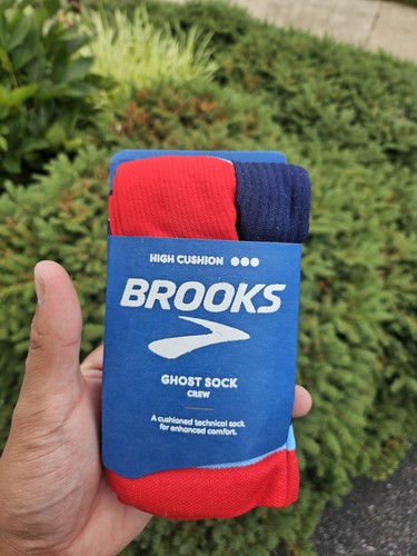 Brooks ghost crew socks happy - ghost,